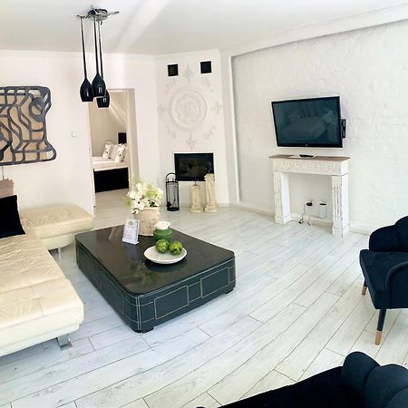 Perfect Stay - "Campari Glam Apartments" Torun Bagian luar foto