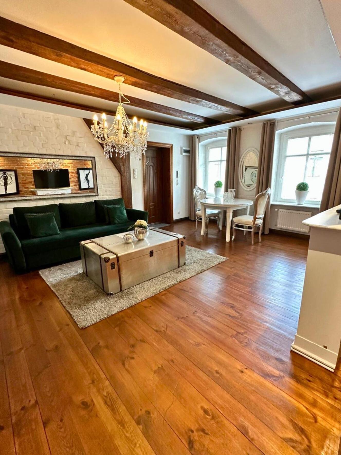 Perfect Stay - "Campari Glam Apartments" Torun Bagian luar foto