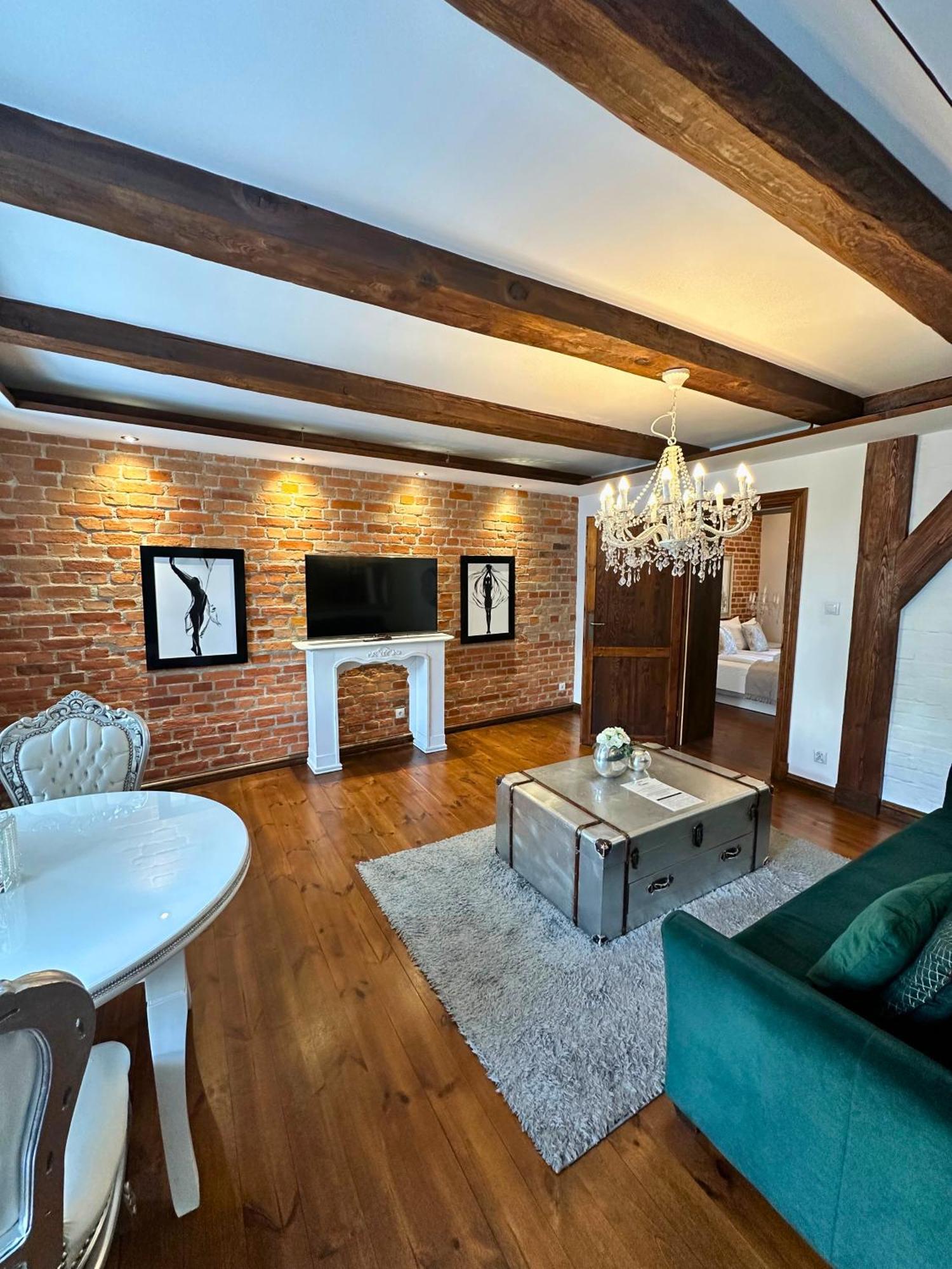 Perfect Stay - "Campari Glam Apartments" Torun Bagian luar foto